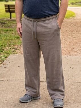 REEBOK Pants Men's Plus Size XXXL Beige Fleece Pull On Elastic Waist NEW.